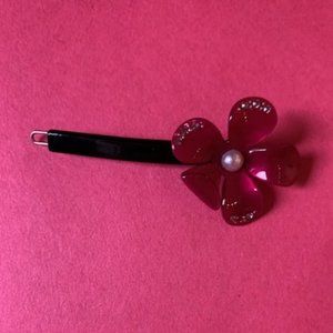 Gorgoues acrylic flower barrette hair accessory with pearl and rhinestone accent